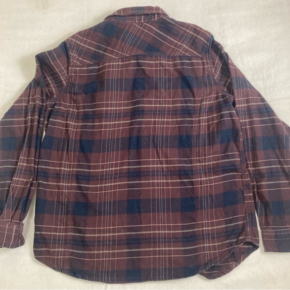 Carhartt plaid flannel shirt women Size L long sleeve button down 2 front pocket - Picture 2 of 16